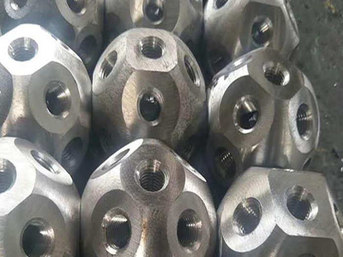 安阳螺栓球网架杆件制作